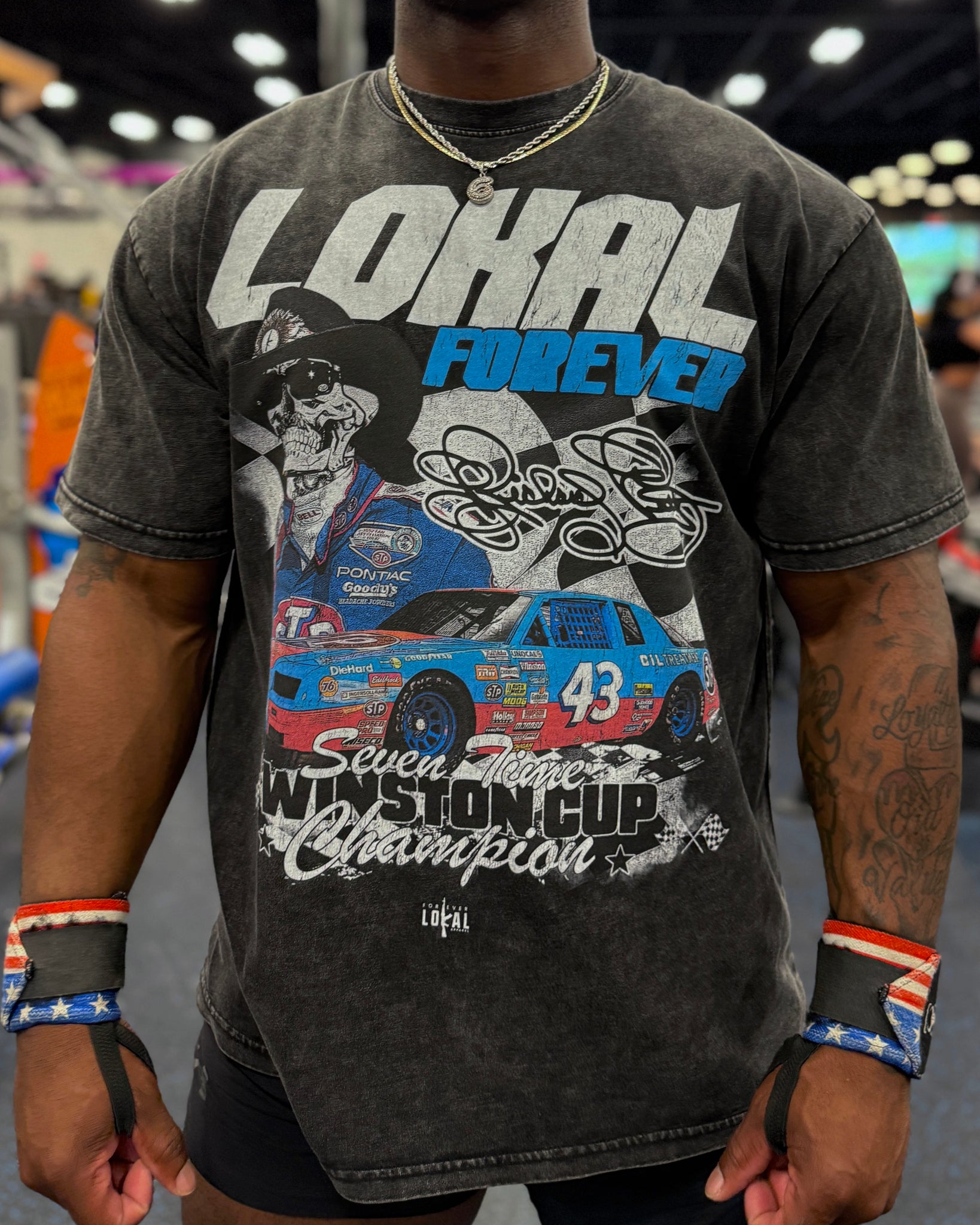 "THE KING 43" SNOW WASH T-Shirt