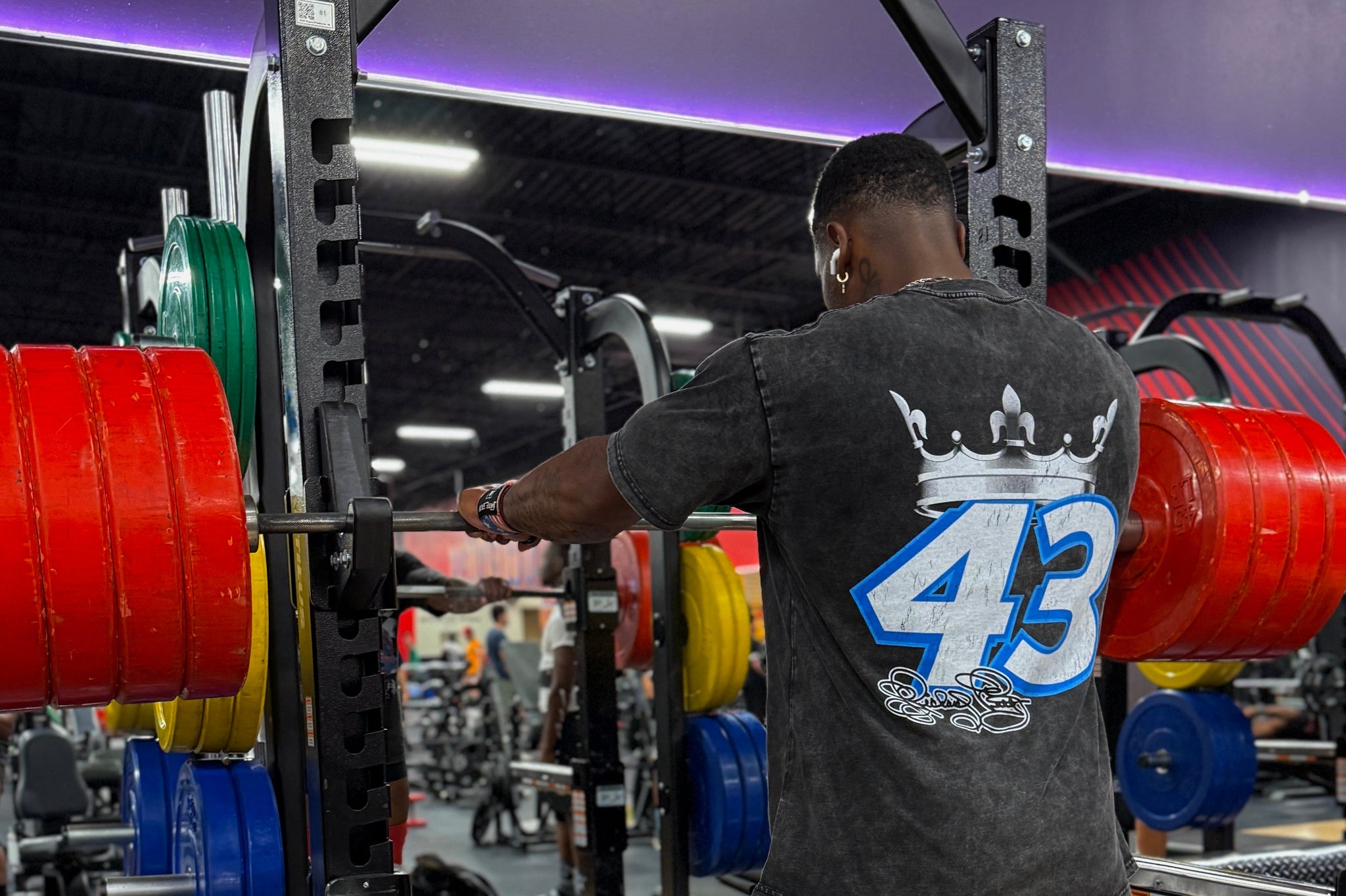 "THE KING 43" SNOW WASH T-Shirt