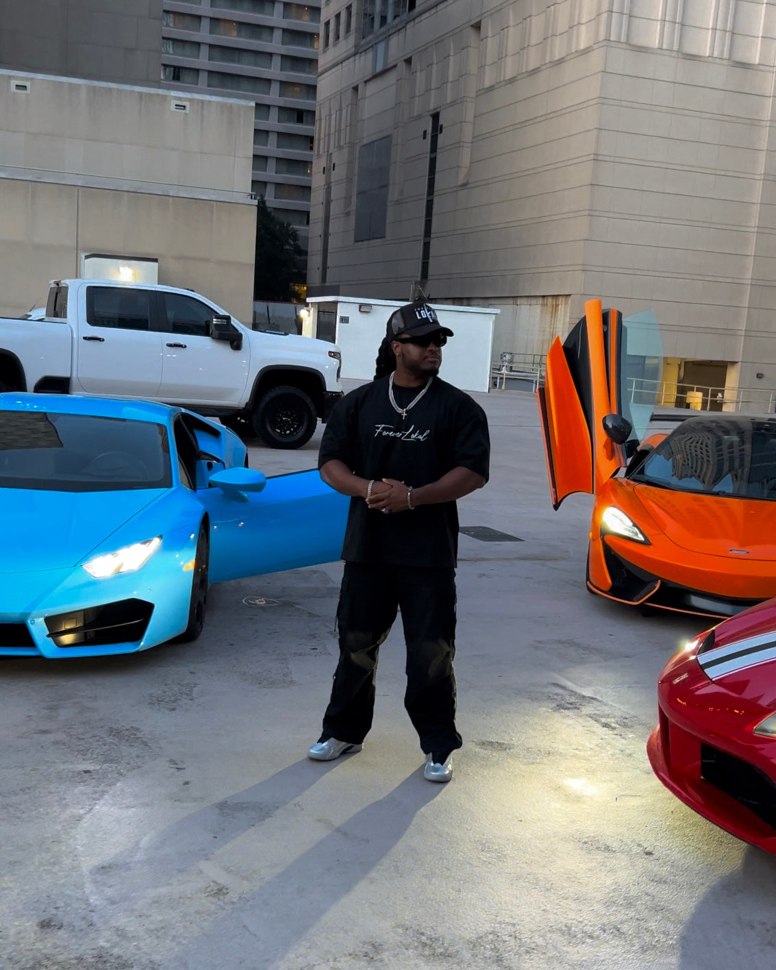 "FOREVER LOKAL SIGNATURE" - UNISEX  Classic (BOXY)  Tee